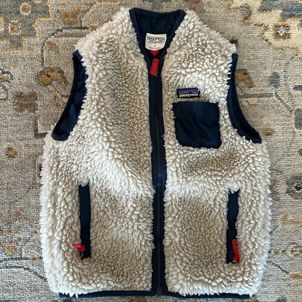 Patagonia boys Sherpa vest